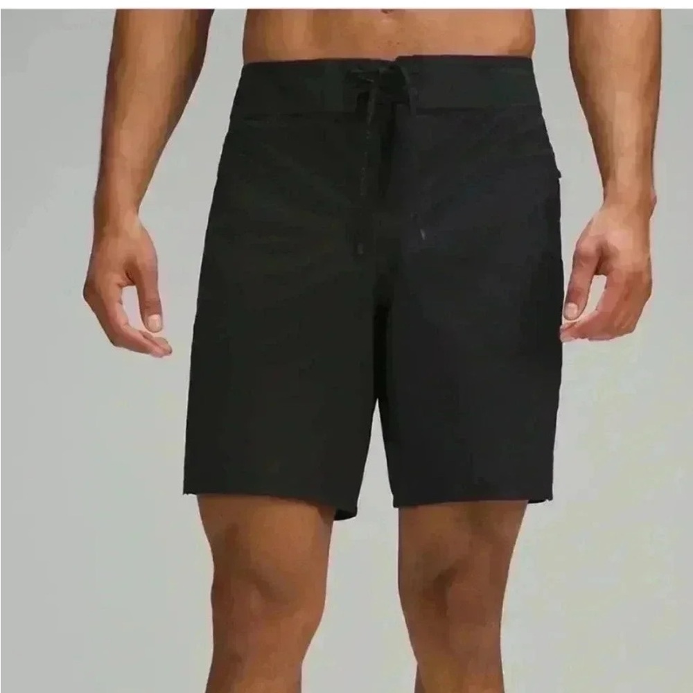 Lululemon Men’s Current State Board Short 9”